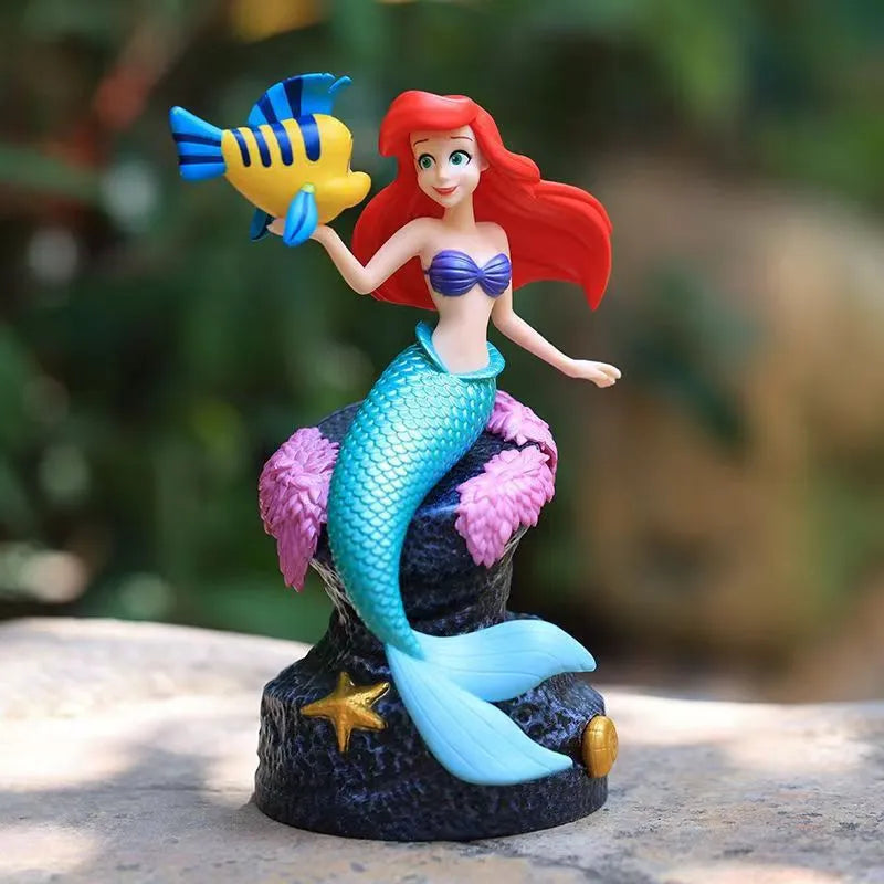 DZNY The Little Mermaid Ariel & Flounder Statue 20cm | Disney Collectible – HangyHub