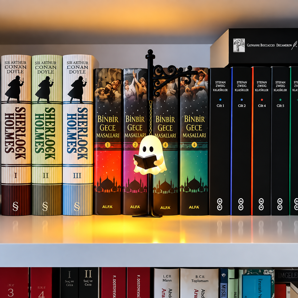 Ghost Reading Book Light – Cute LED Bookend Lamp for Bookshelf, Desk & Halloween Decor