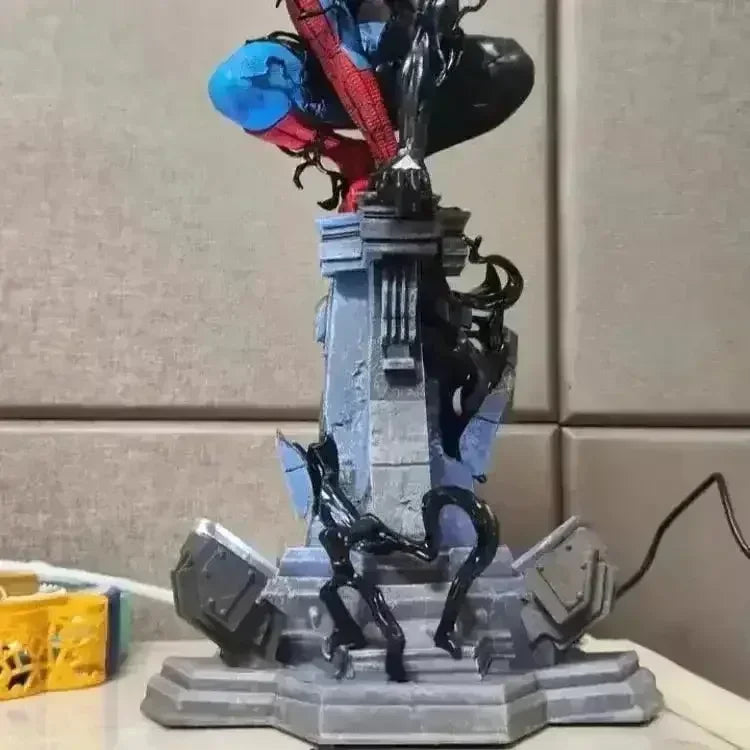 MRVL Symbiotic Spider-Man Action Figurine (38 cm)